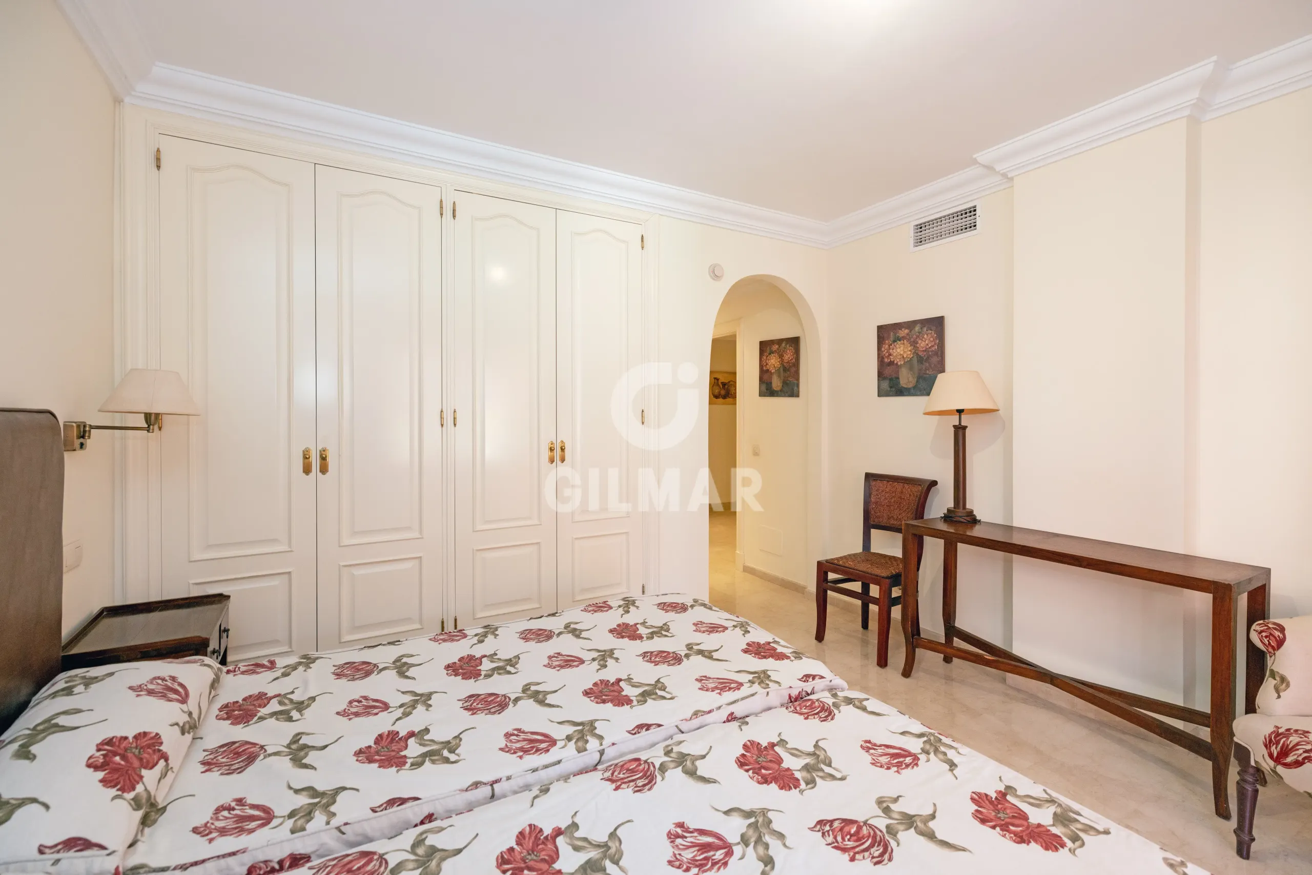 Apartment in Nueva Andalucía - Málaga