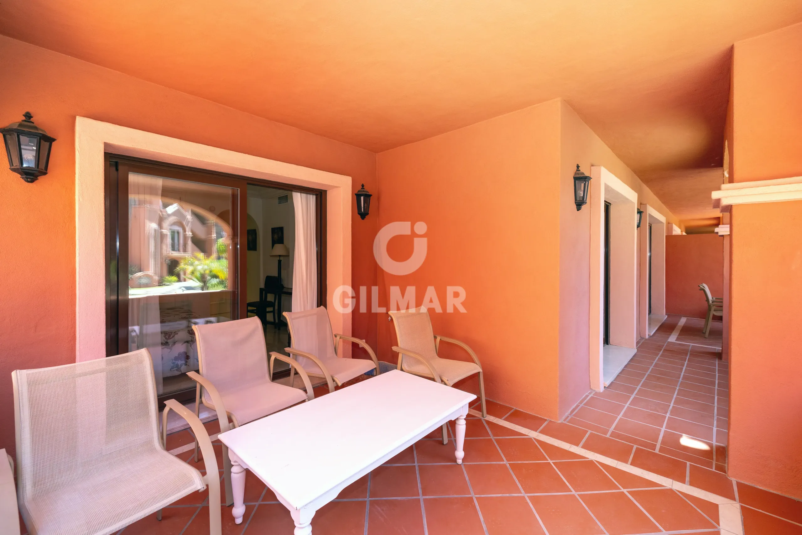 Apartment in Nueva Andalucía - Málaga