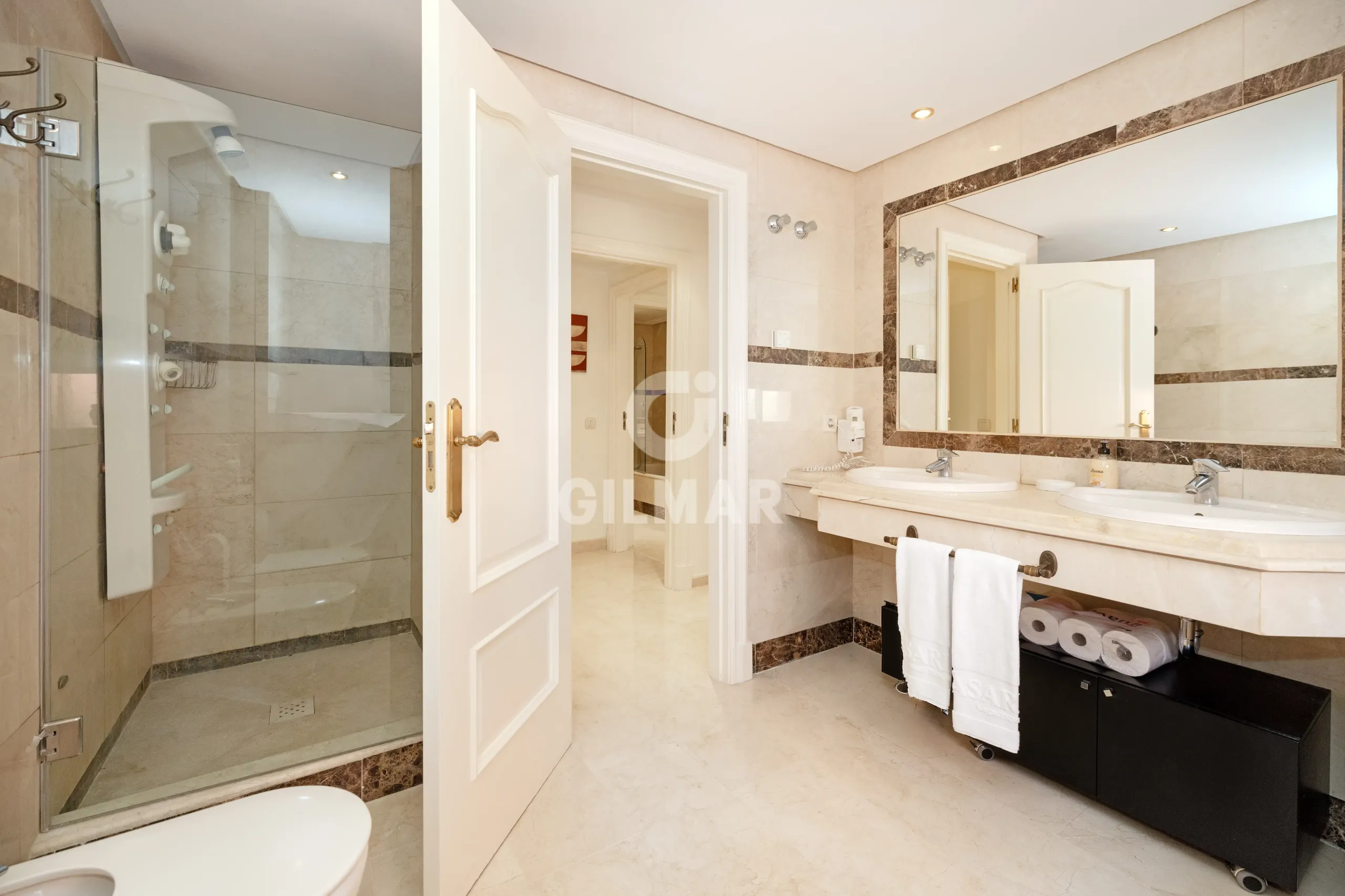 Apartment in Nueva Andalucía - Málaga