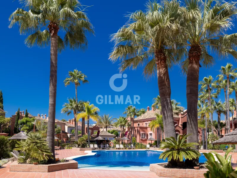 Apartment in Nueva Andalucía - Málaga