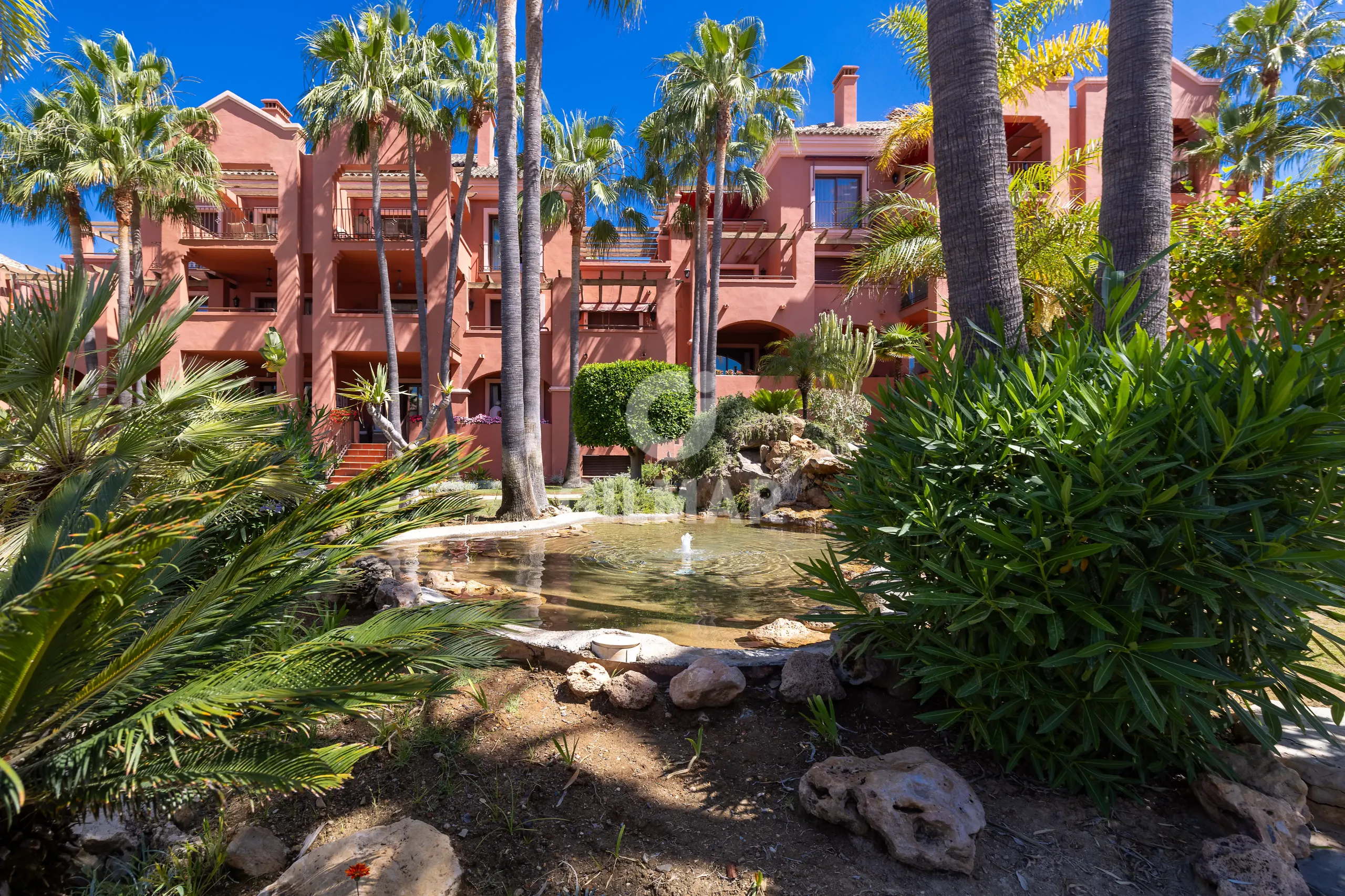 Apartment in Nueva Andalucía - Málaga