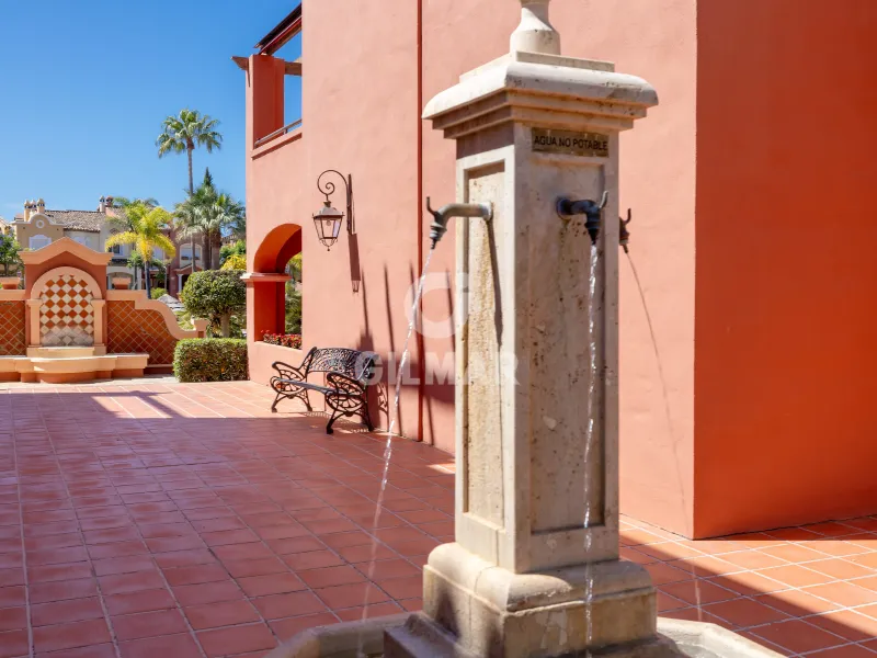 Apartment in Nueva Andalucía - Málaga