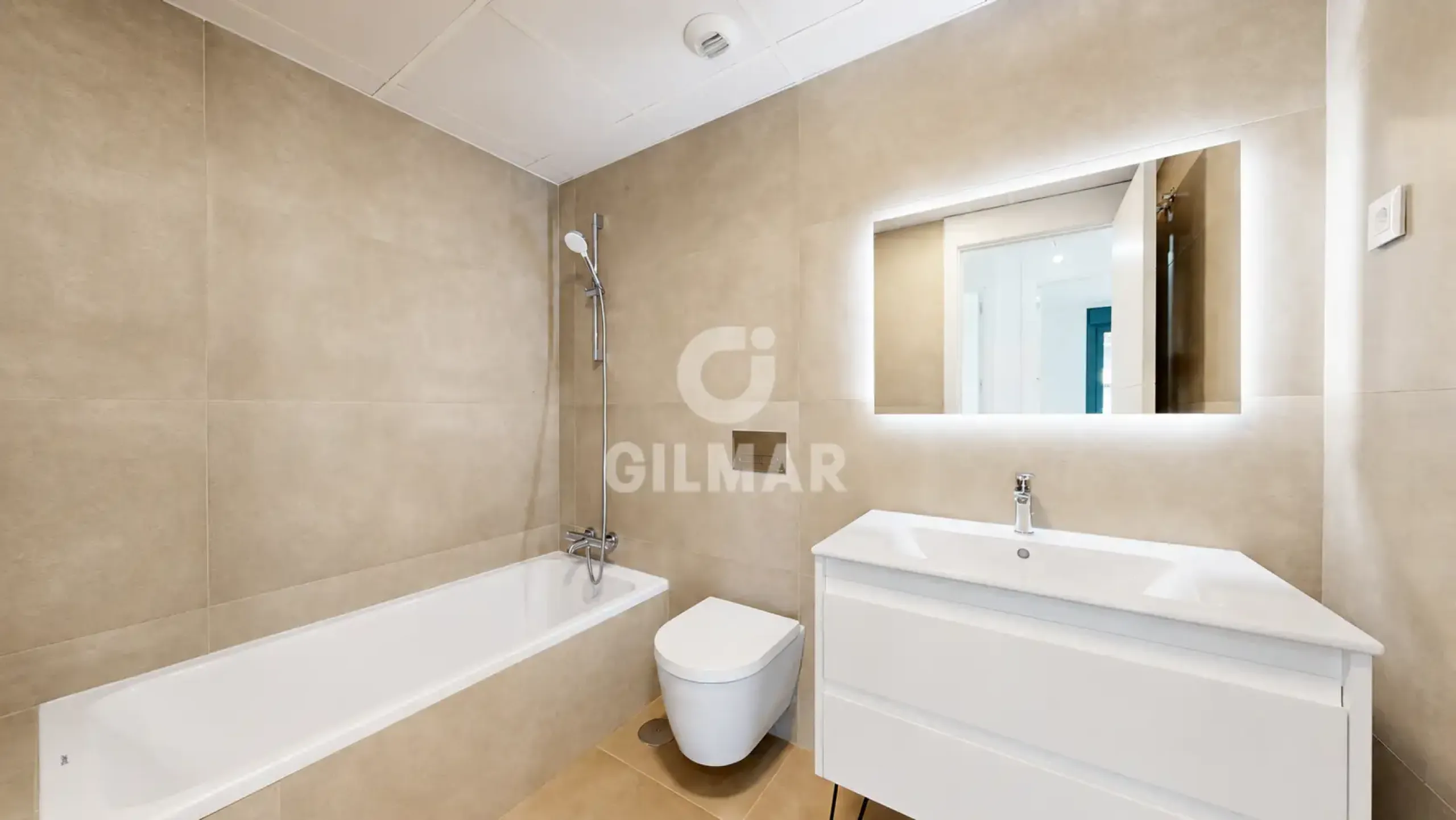 Apartment in Torremolinos - Málaga