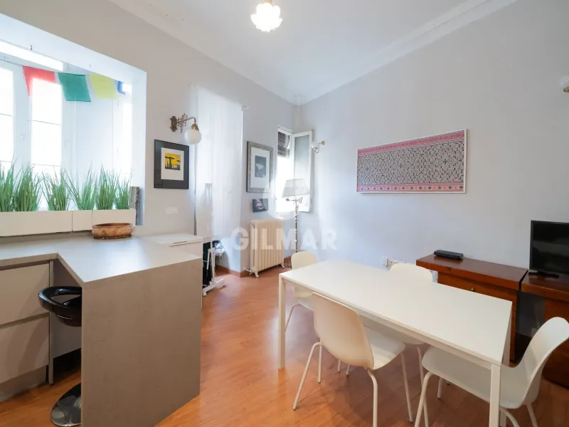 Apartment in Palacio - Madrid