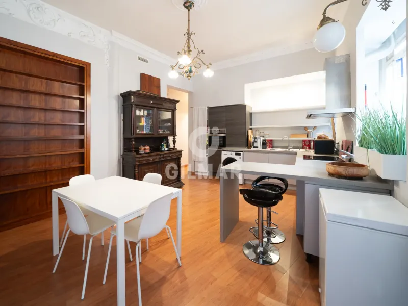 Apartment in Palacio - Madrid