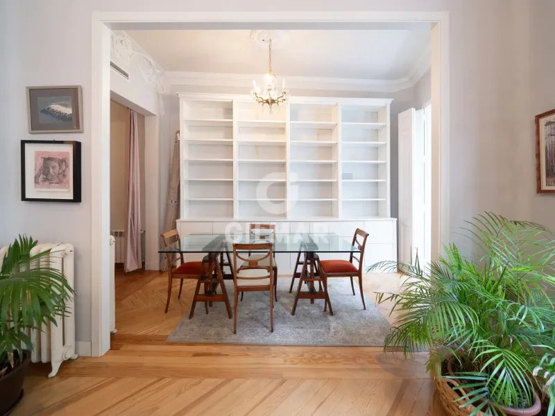 Apartment in Palacio - Madrid