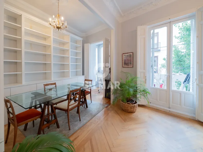 Apartment in Palacio - Madrid
