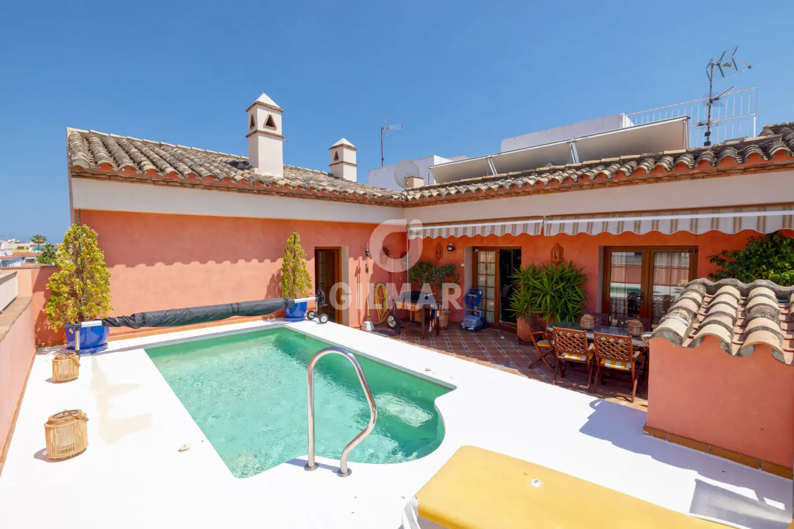 Semi-detached house in Estepona - Málaga