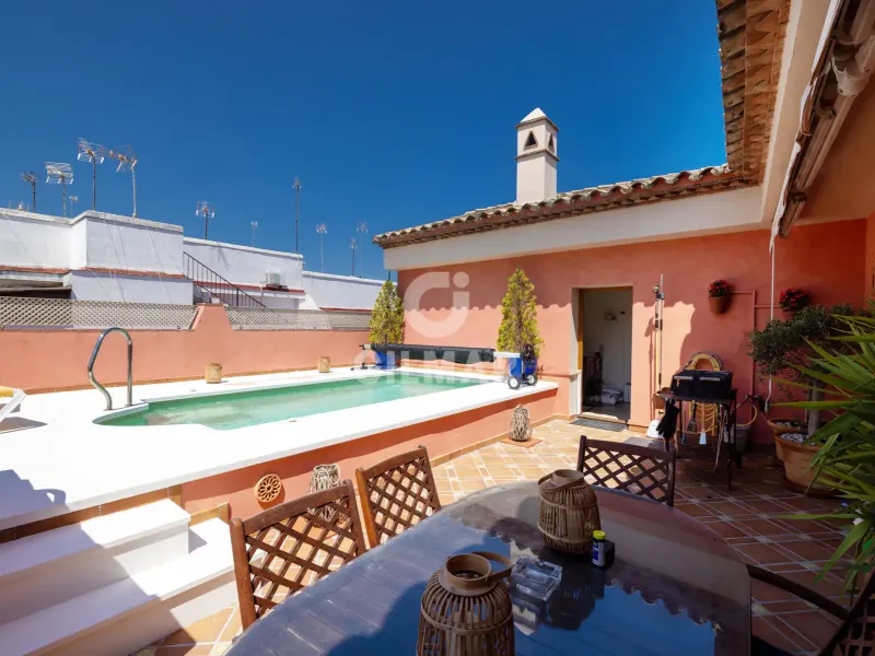 Semi-detached house in Estepona - Málaga
