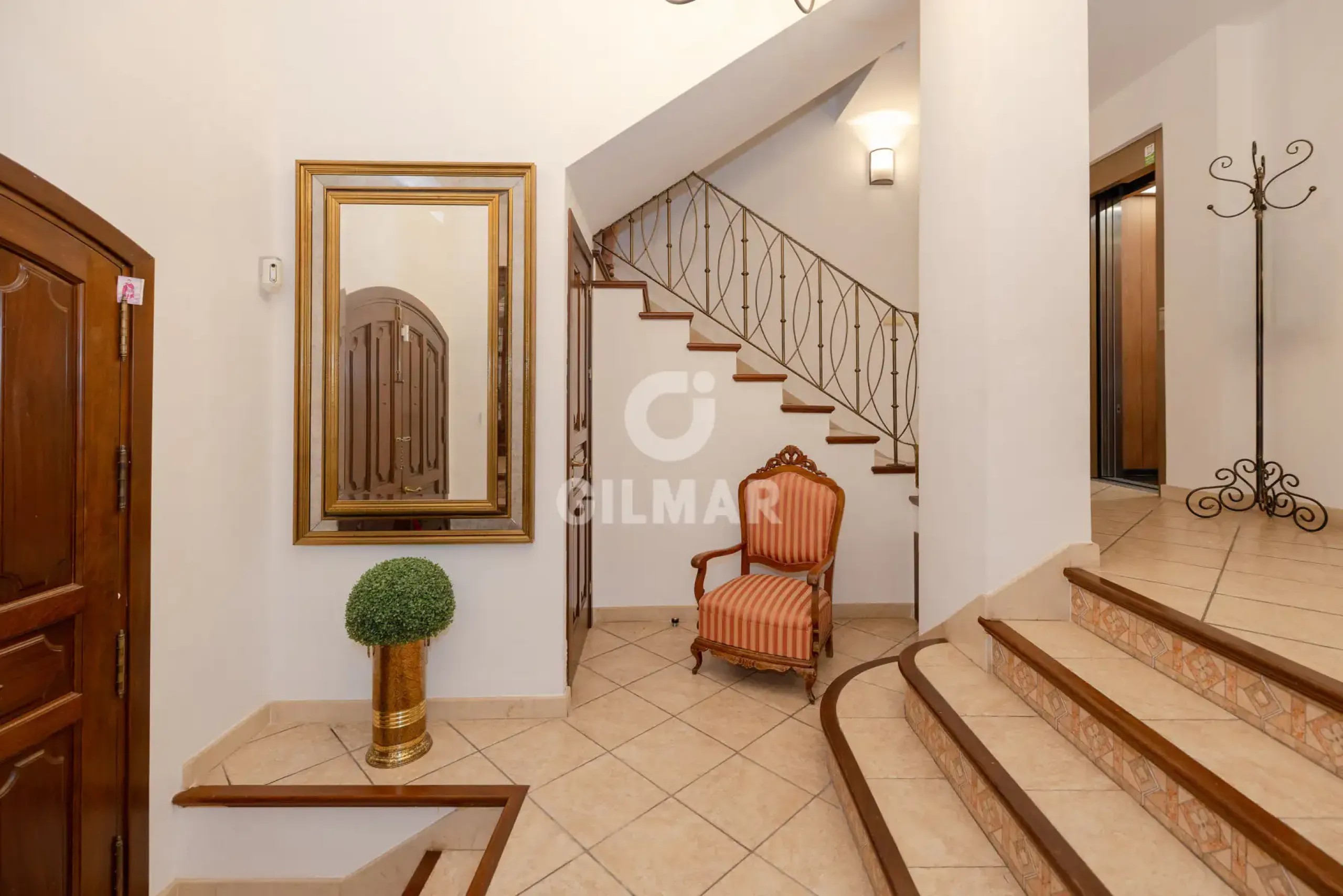 Semi-detached house in Estepona - Málaga