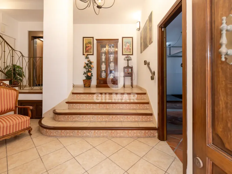 Semi-detached house in Estepona - Málaga