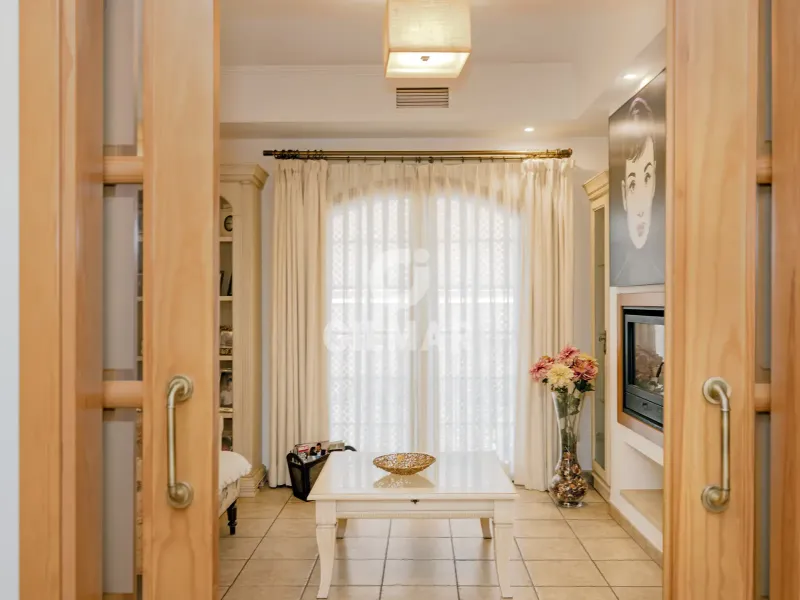 Semi-detached house in Estepona - Málaga