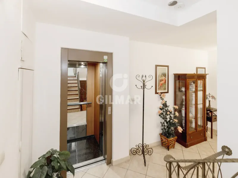 Semi-detached house in Estepona - Málaga