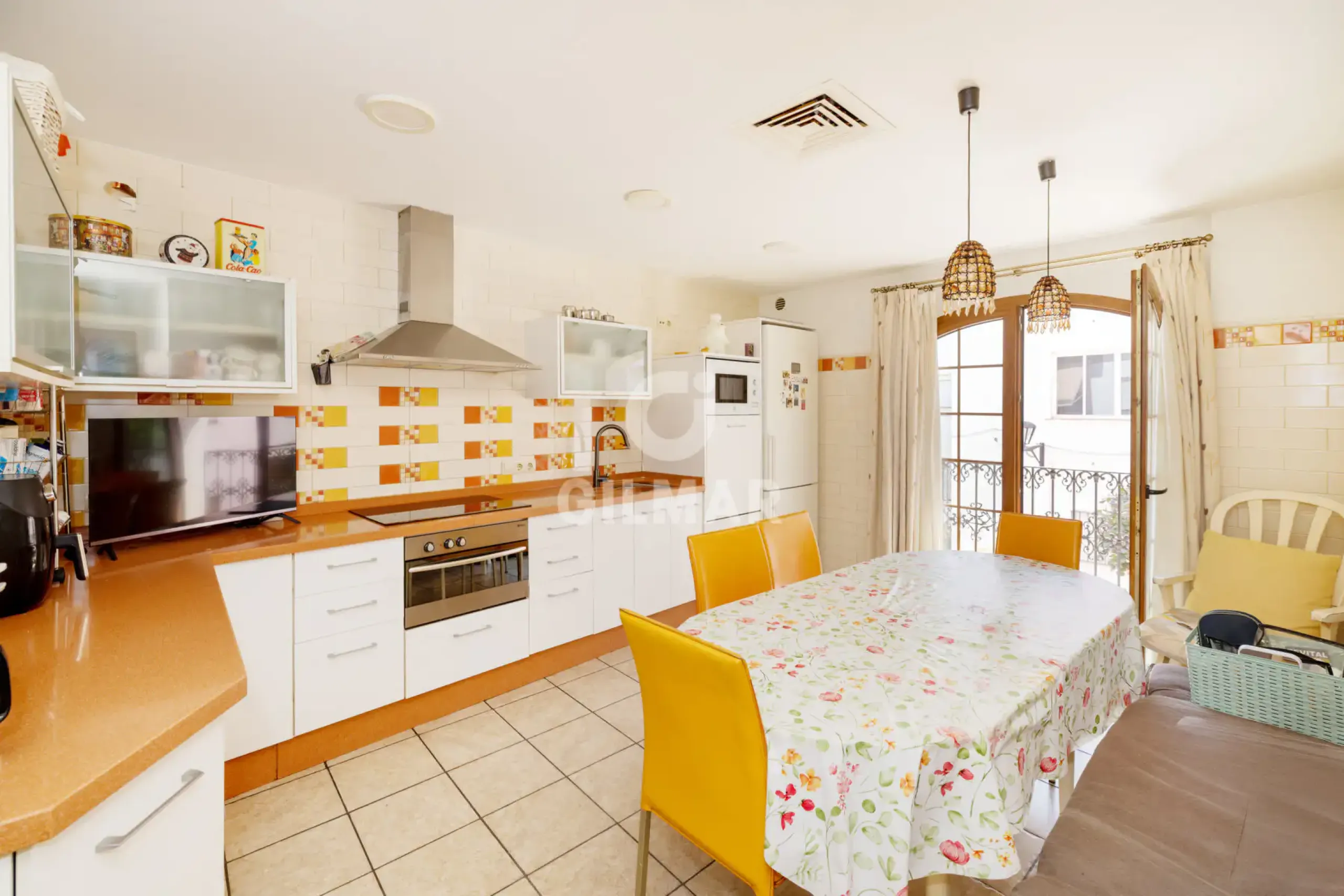 Semi-detached house in Estepona - Málaga