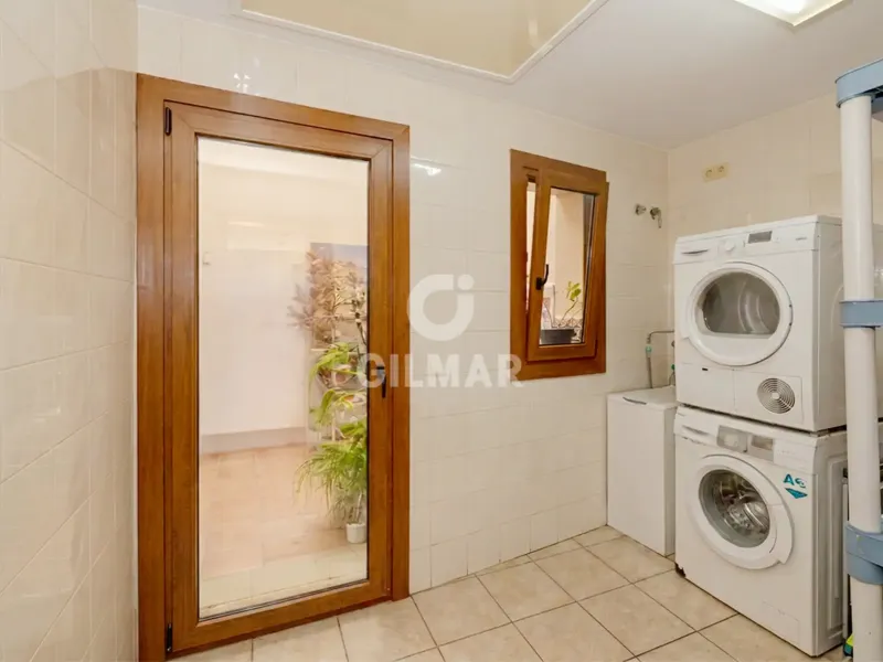 Semi-detached house in Estepona - Málaga