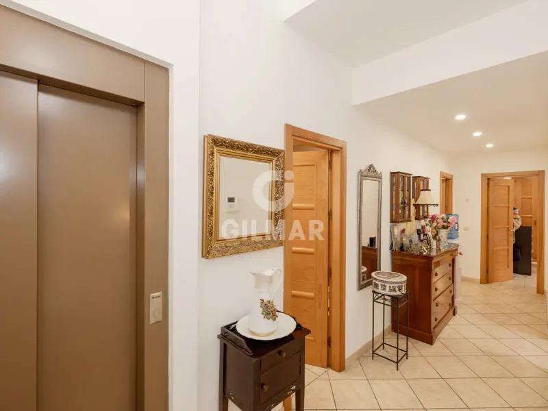 Semi-detached house in Estepona - Málaga