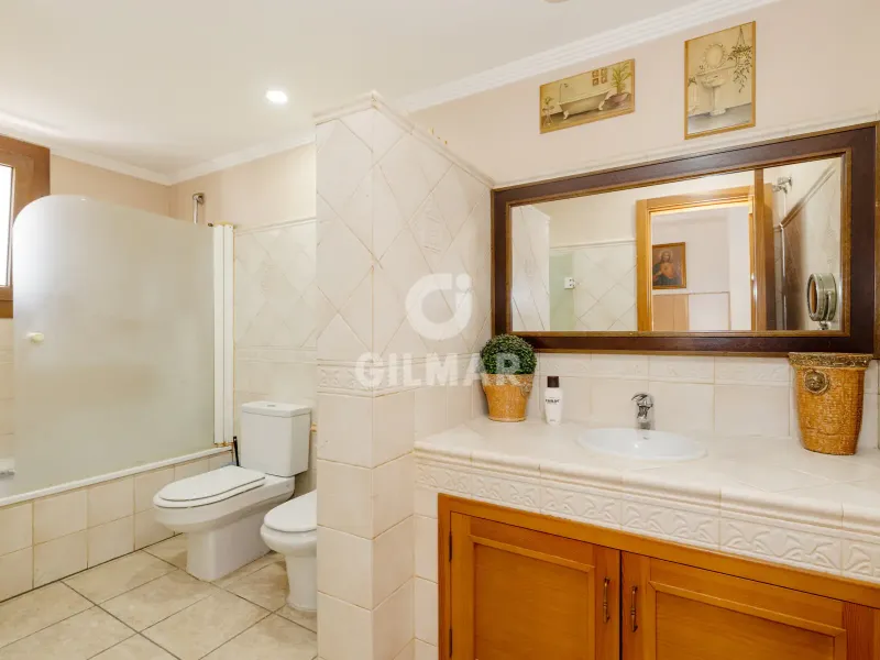 Semi-detached house in Estepona - Málaga