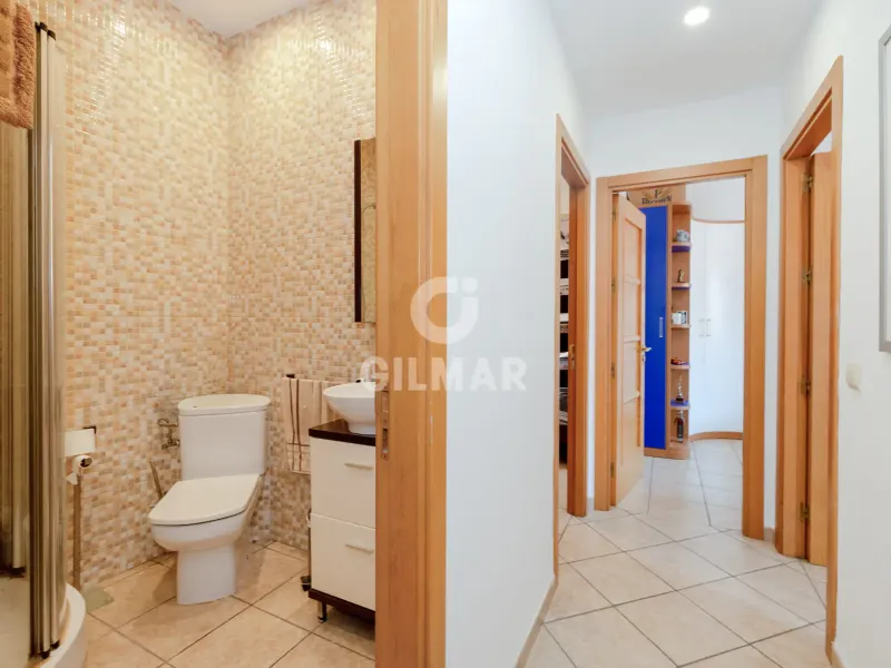Semi-detached house in Estepona - Málaga