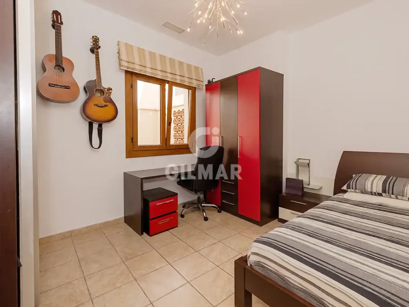 Semi-detached house in Estepona - Málaga