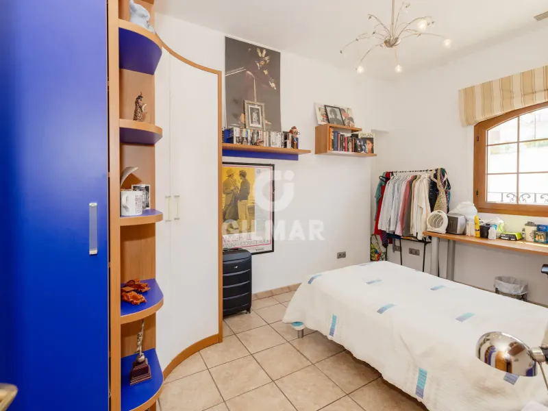 Semi-detached house in Estepona - Málaga