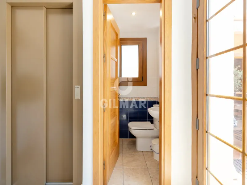 Semi-detached house in Estepona - Málaga