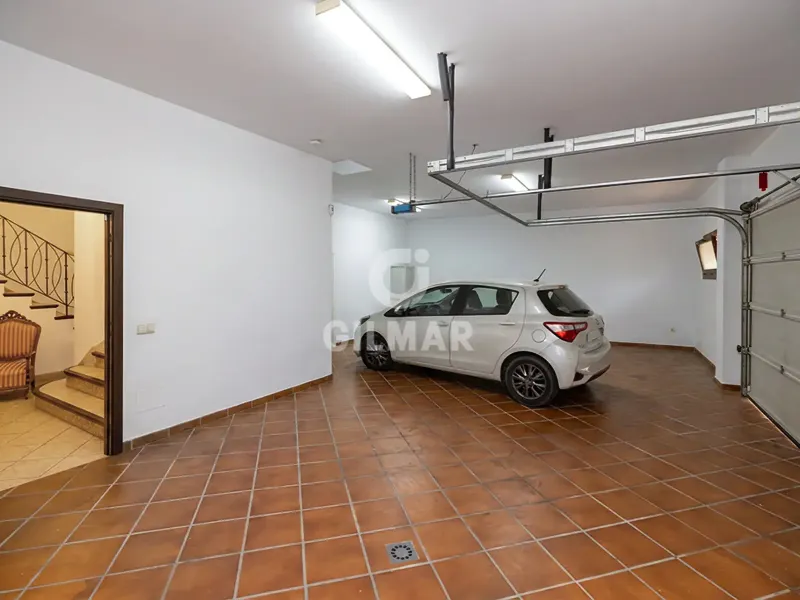 Semi-detached house in Estepona - Málaga