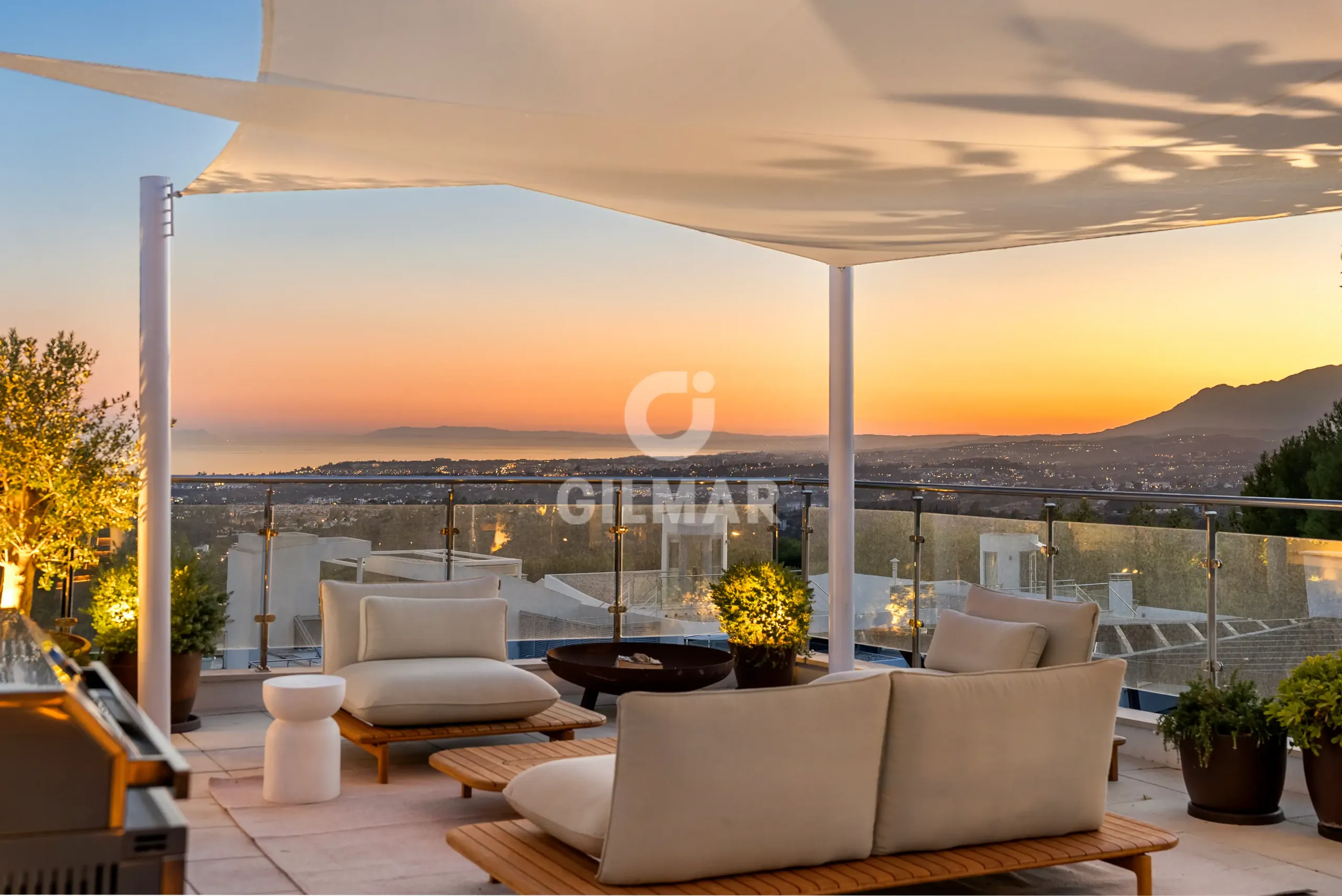Semi-detached house in Milla de Oro - Marb. Club - Málaga
