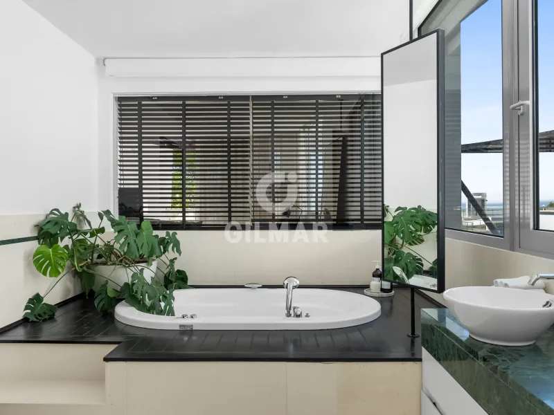 Semi-detached house in Milla de Oro - Marb. Club - Málaga