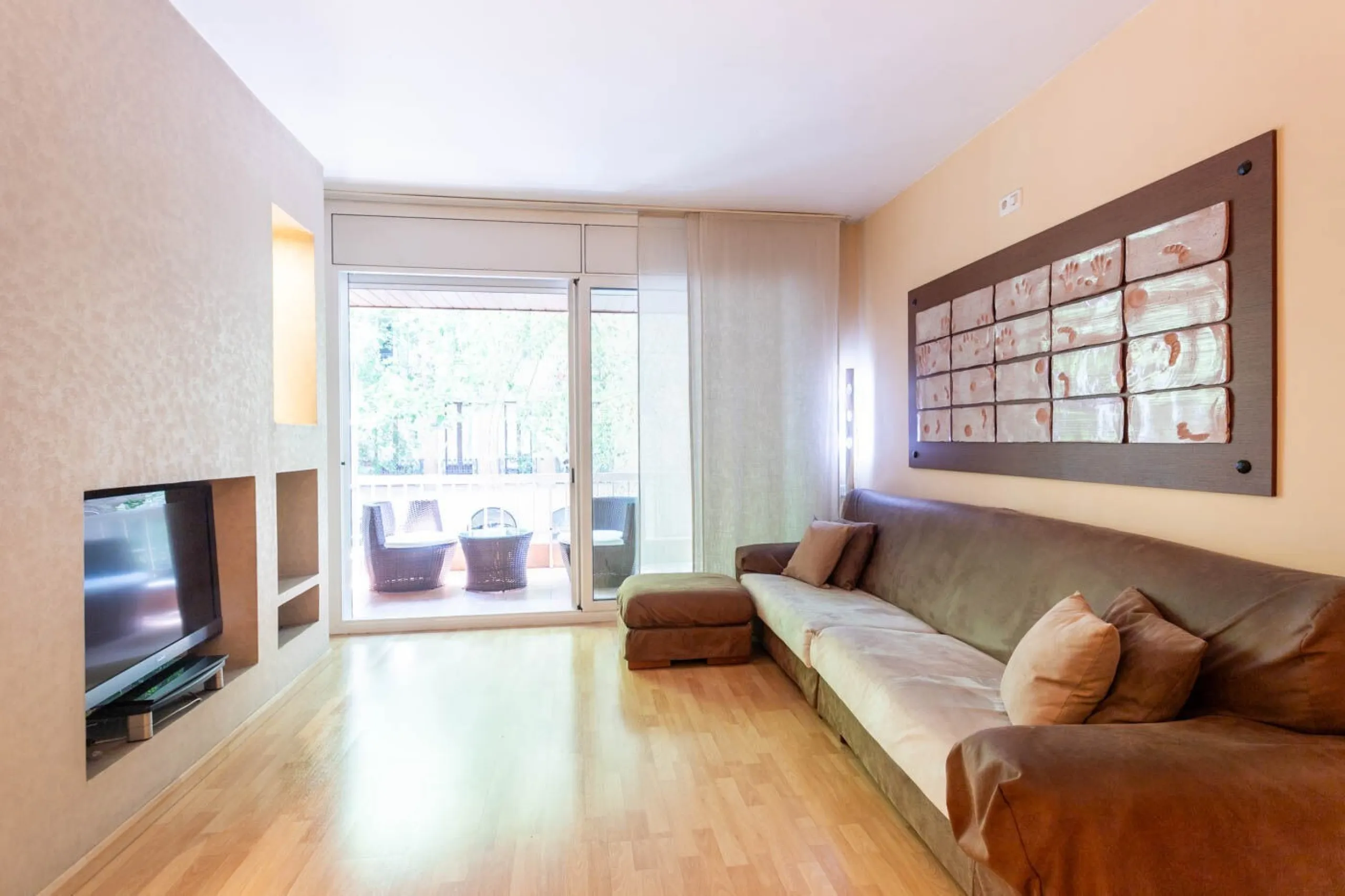 Piso elegante con terraza en Eixample, Barcelona