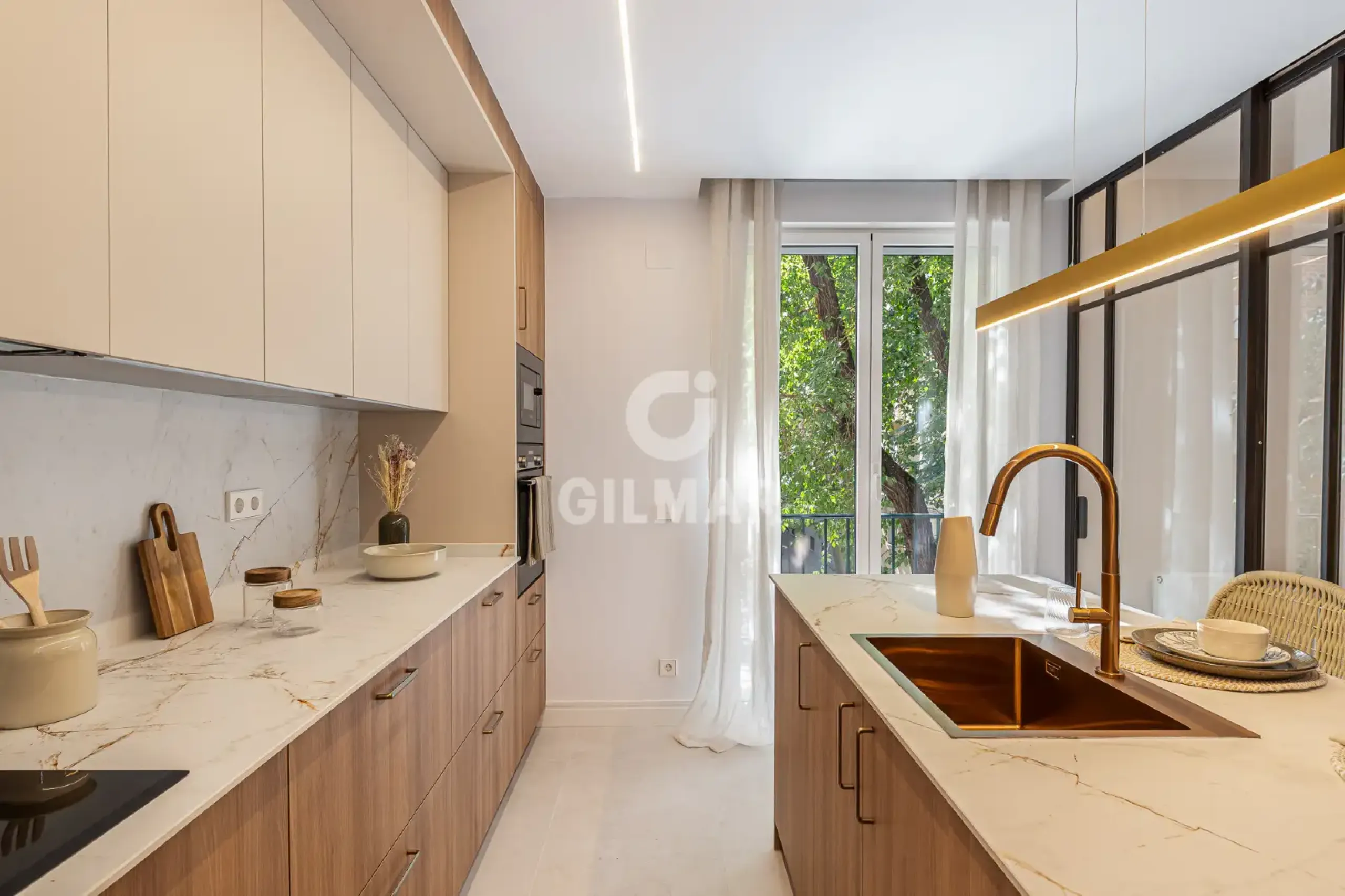 Apartment in Cuatro Caminos - Madrid