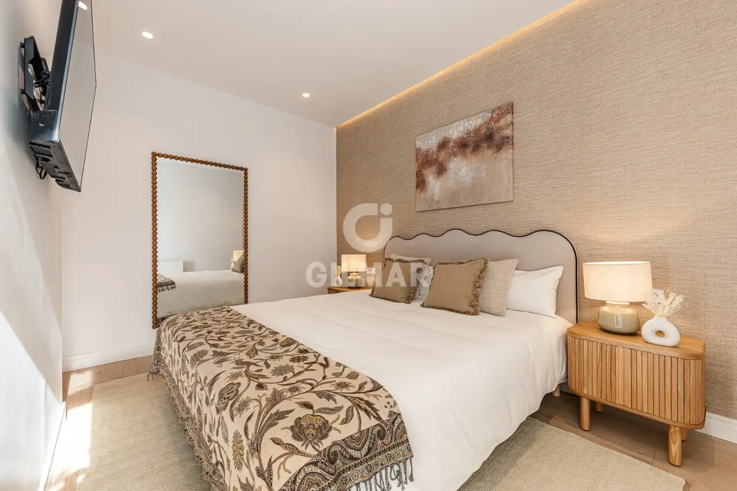 Apartment in Cuatro Caminos - Madrid
