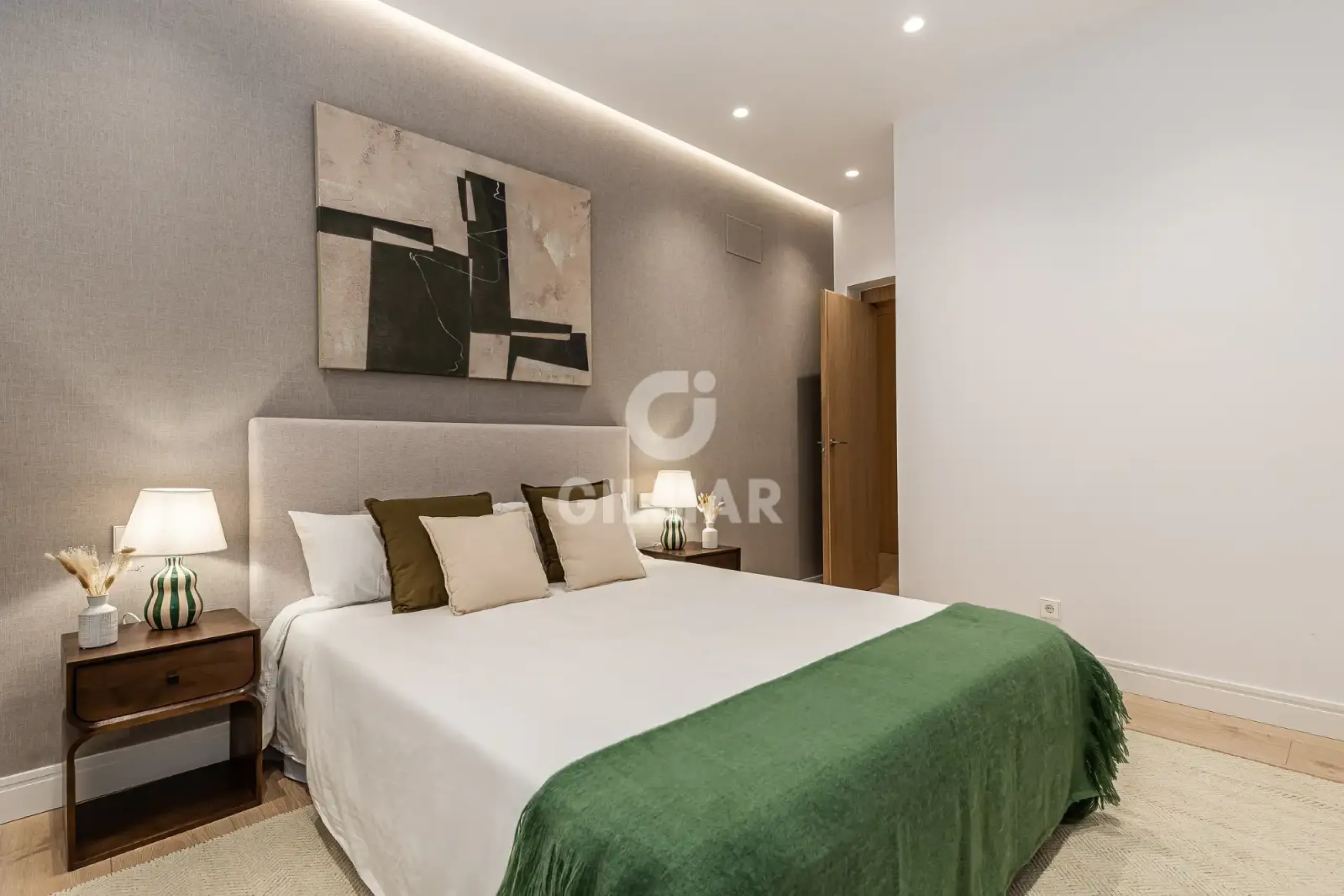 Apartment in Cuatro Caminos - Madrid