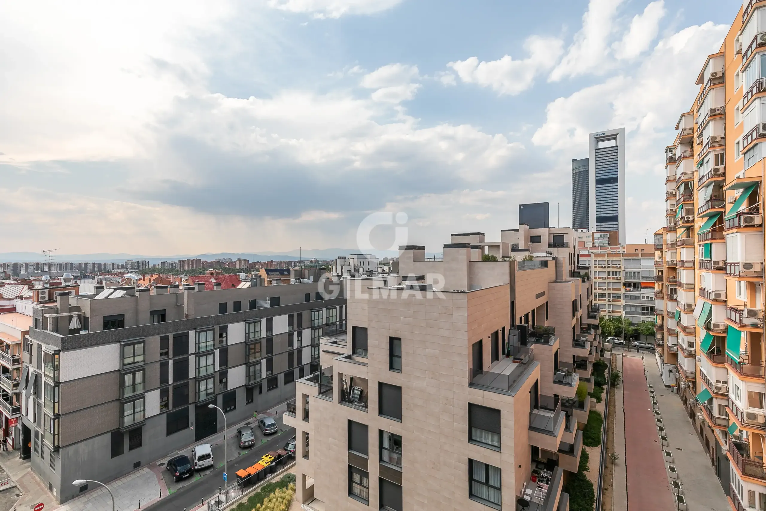 Apartment in Almenara - Madrid