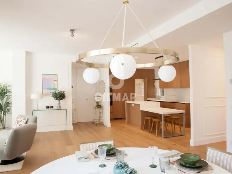 Apartment in Hispanoamérica - Madrid