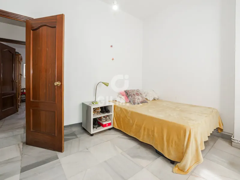 Villa in Nervión - Sevilla