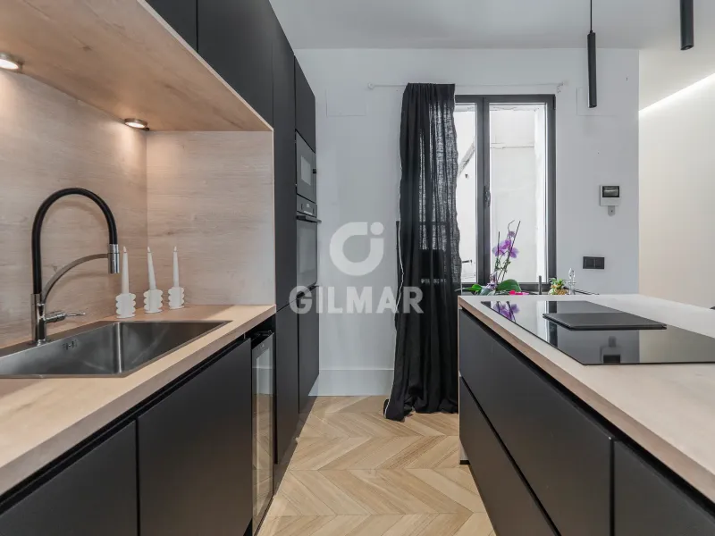 Apartment in Hispanoamérica - Madrid