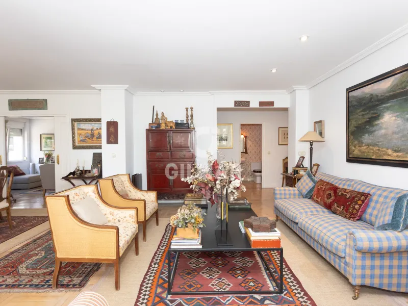 Apartment in Tetuán - Madrid