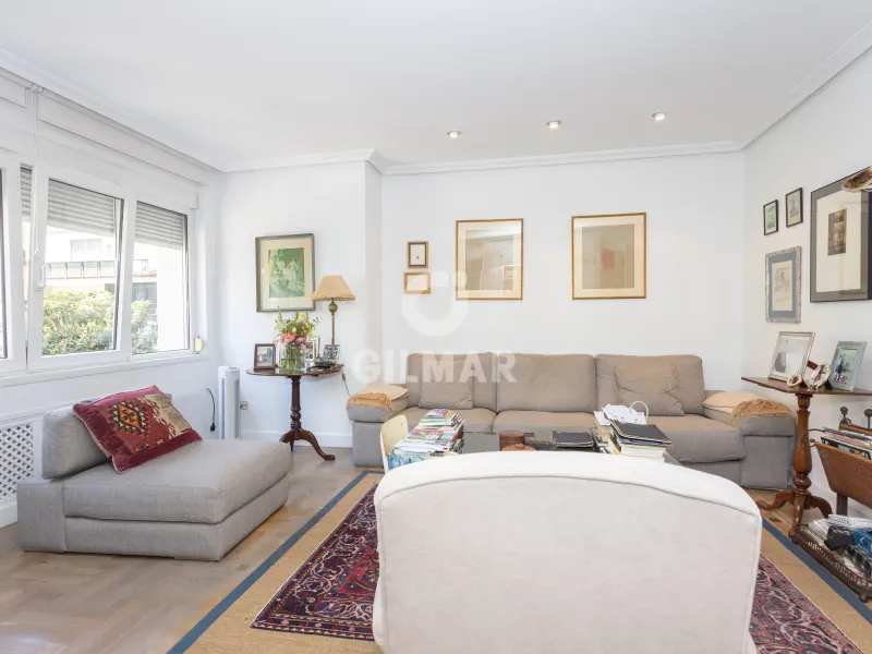 Apartment in Tetuán - Madrid