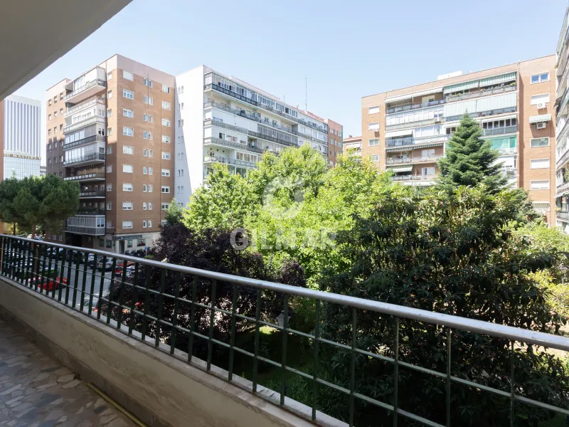 Apartment in Tetuán - Madrid