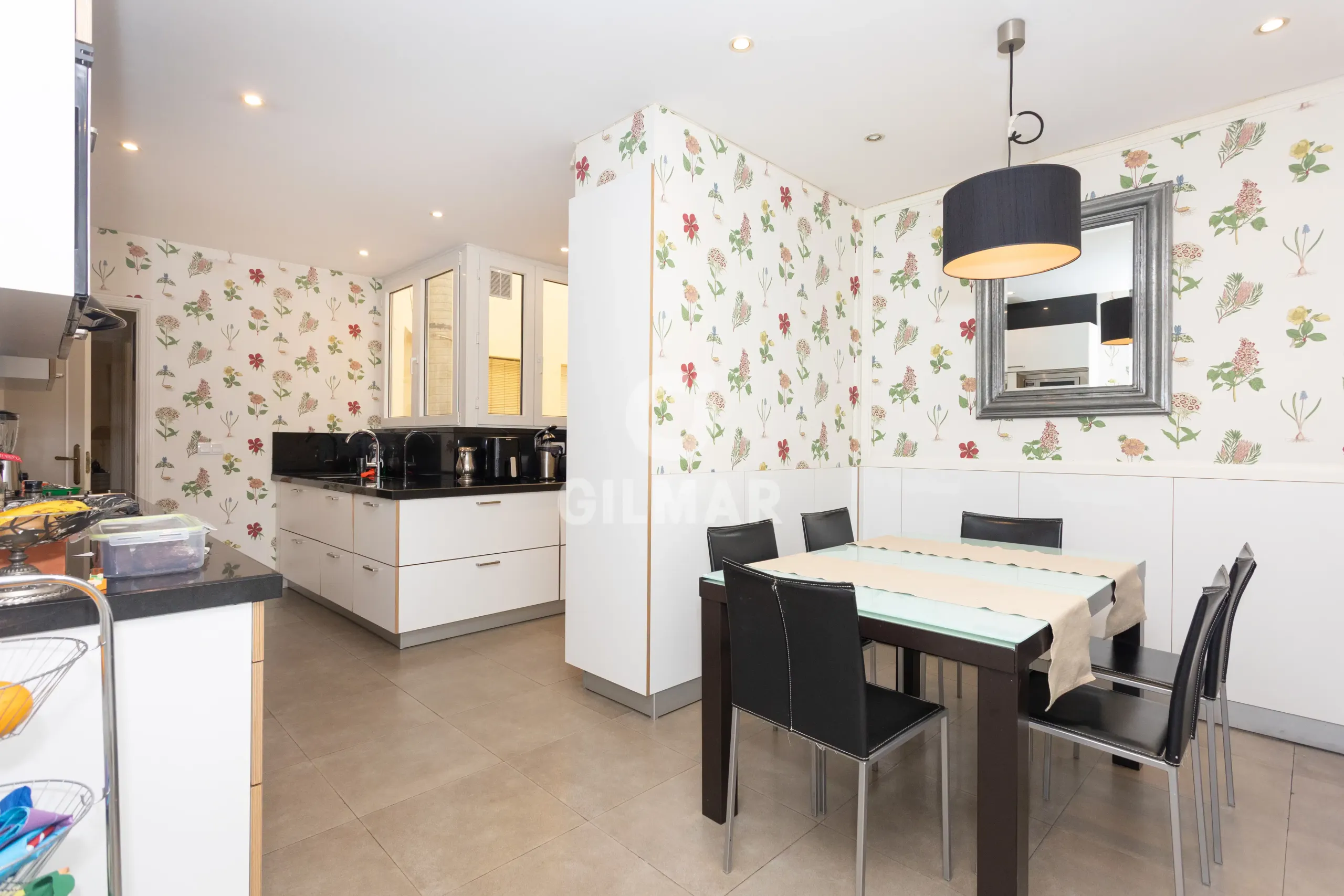 Apartment in Tetuán - Madrid