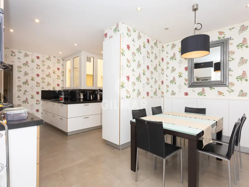 Apartment in Tetuán - Madrid