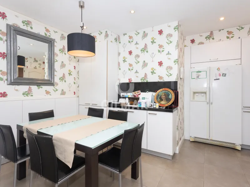 Apartment in Tetuán - Madrid