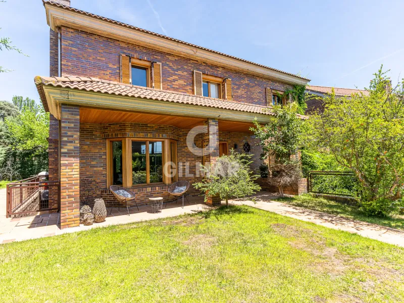 Villa in Las Rozas - Madrid