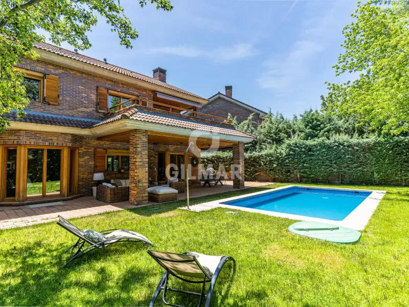 Villa in Las Rozas - Madrid