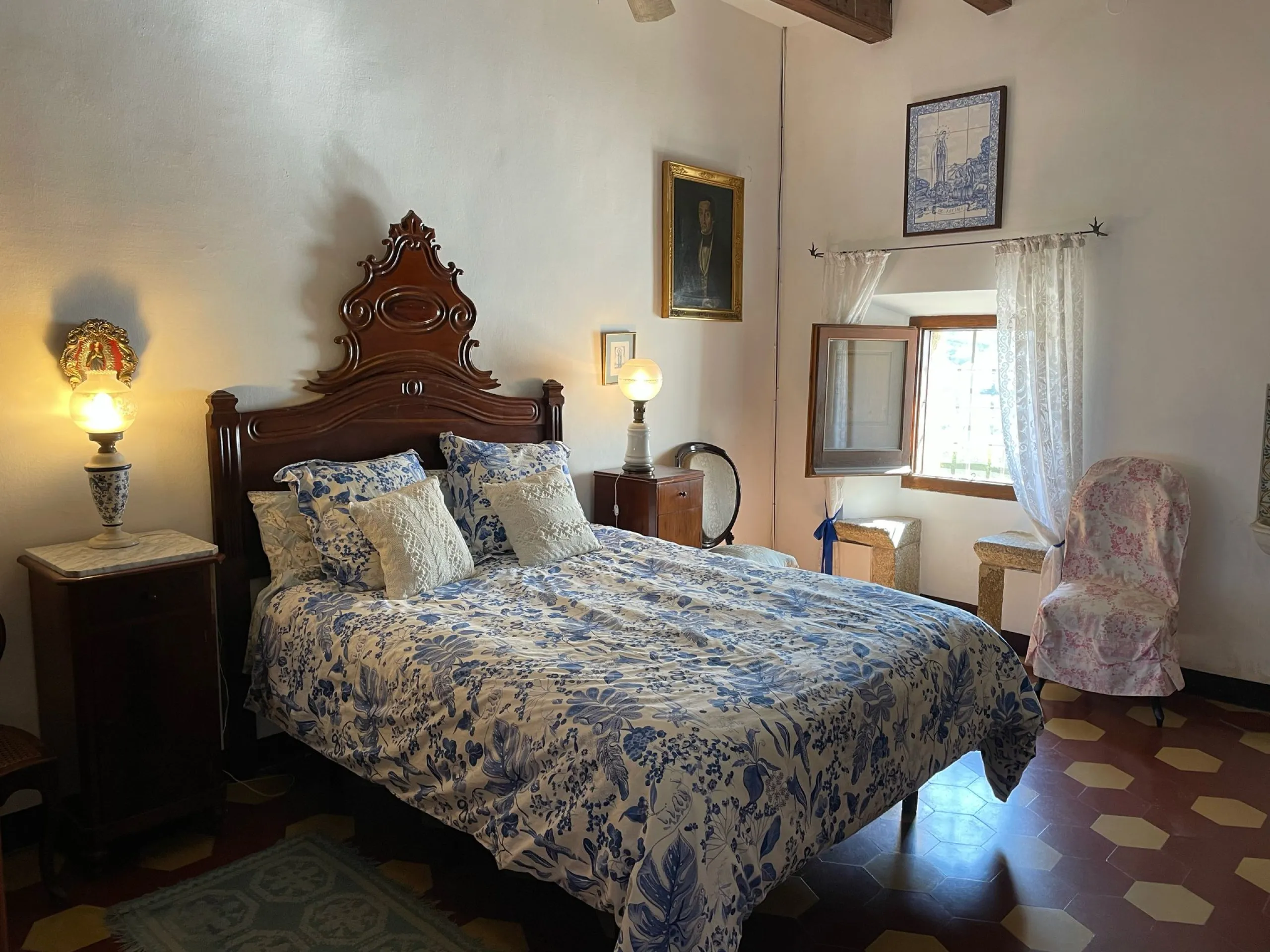 Finca histórica única del siglo XIII en la Costa del Maresme — 28 hectáreas con vistas al mar, a solo 40 minutos de Barcelona