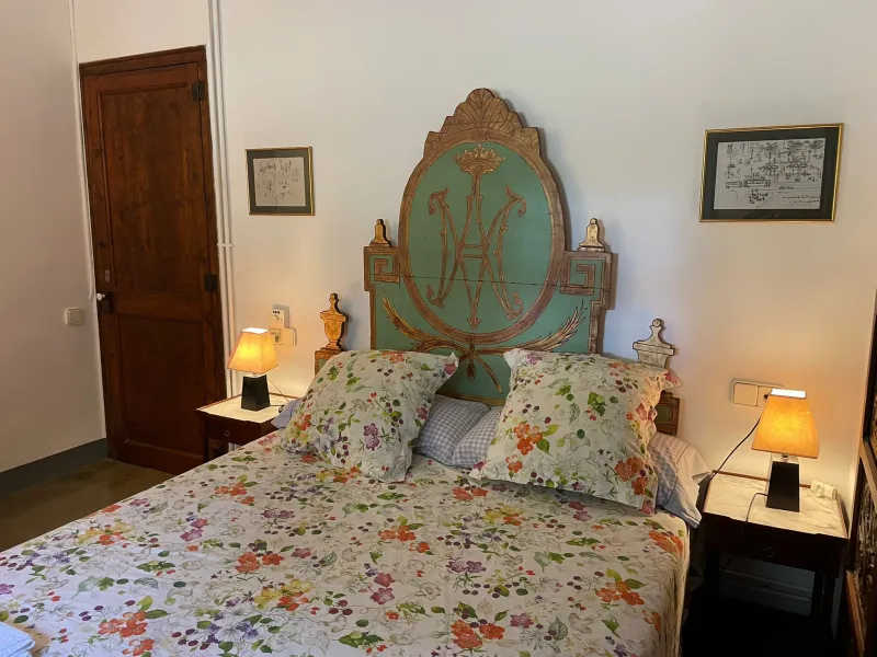 Finca histórica única del siglo XIII en la Costa del Maresme — 28 hectáreas con vistas al mar, a solo 40 minutos de Barcelona