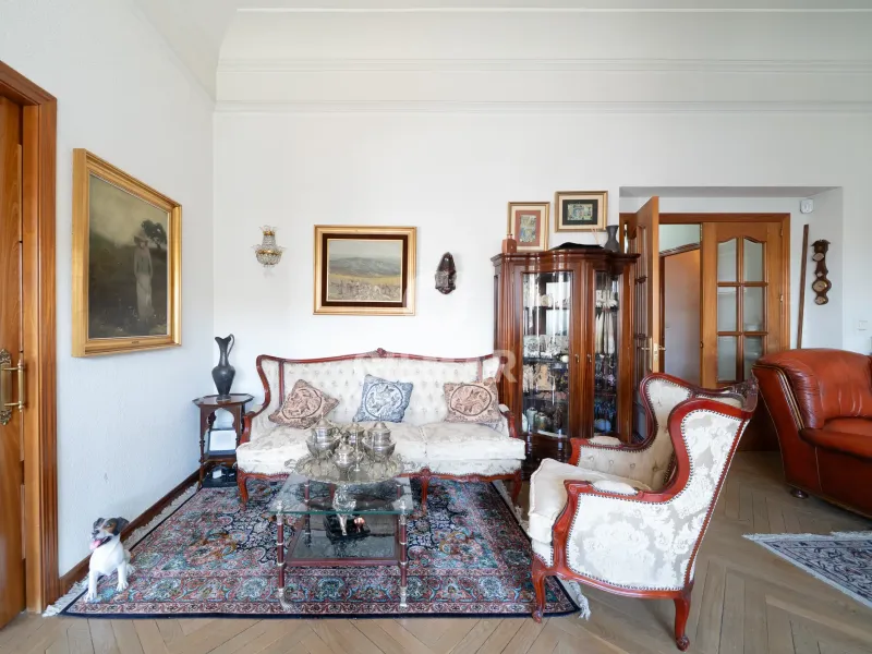 Apartment in Arapiles - Madrid
