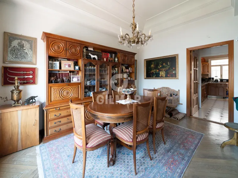 Apartment in Arapiles - Madrid