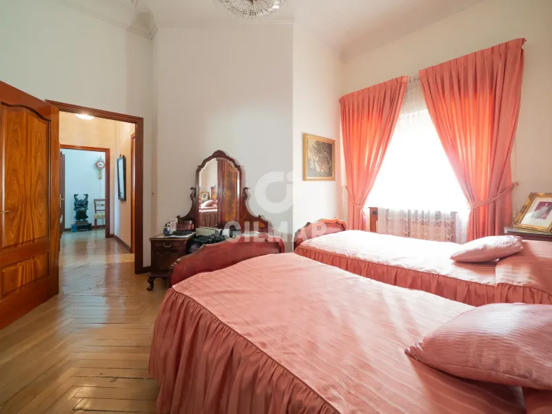 Apartment in Arapiles - Madrid