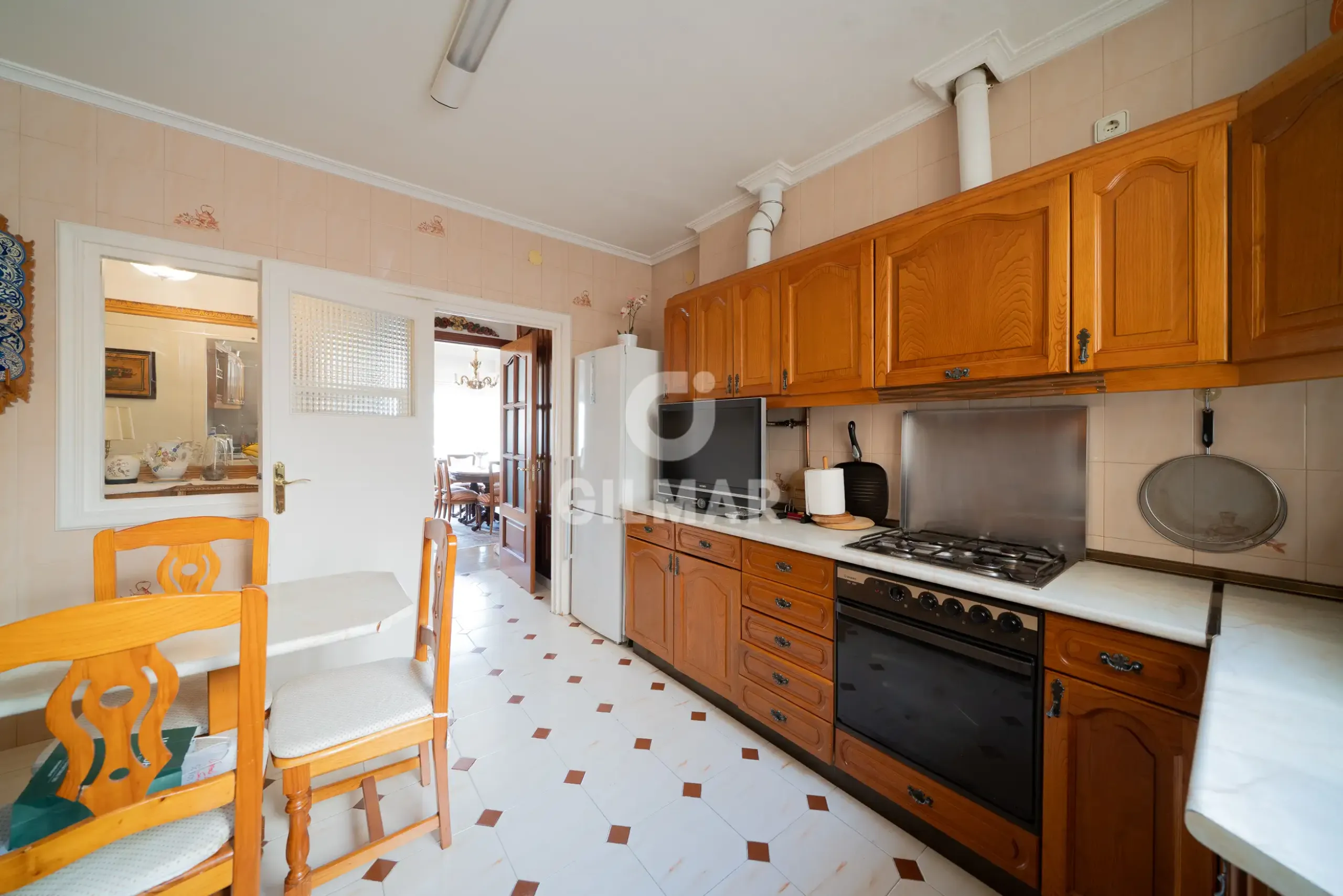 Apartment in Arapiles - Madrid